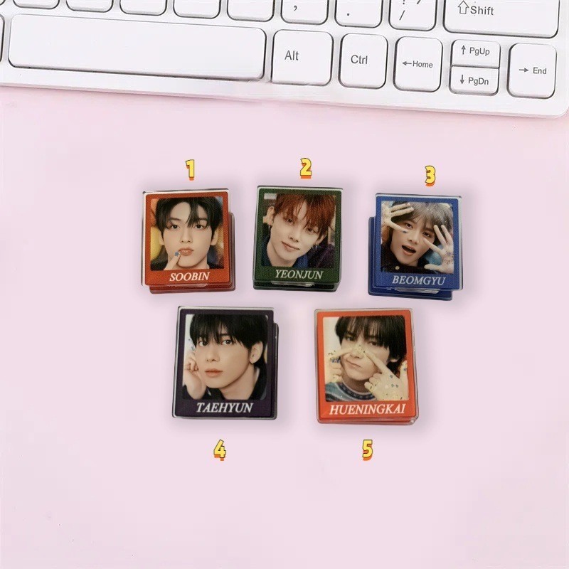 TXT Kết Hợp TAHYUN TAEHYUN TAEHYUN Acrylic PP Thư Mục Thư Mục 055