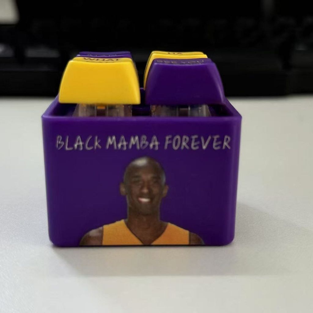 Little Red Book Mamba Sound Box Kobe Bryant Sound Box Kobe Bryant Sound Toy Kobe Bryant Bryant Bryan