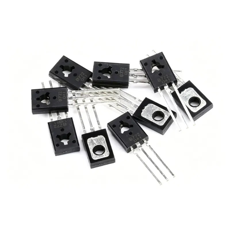 CHIP 20 Chiếc Điện Tam Giác Transistor B772 2SB772 2SD882 D882 649A 669A MJE13003 340 350 243 253 17