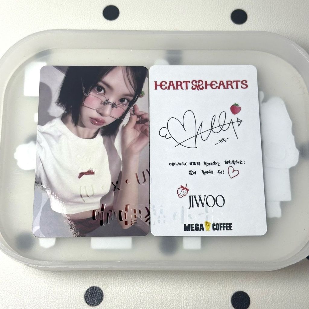 H2h Xinlianxin Cui Zhiyu Photocard jiwoo Photocard mega Cà Phê Xổ Số 2 Kính 2 Gạo Tự In Thẻ 7.28
