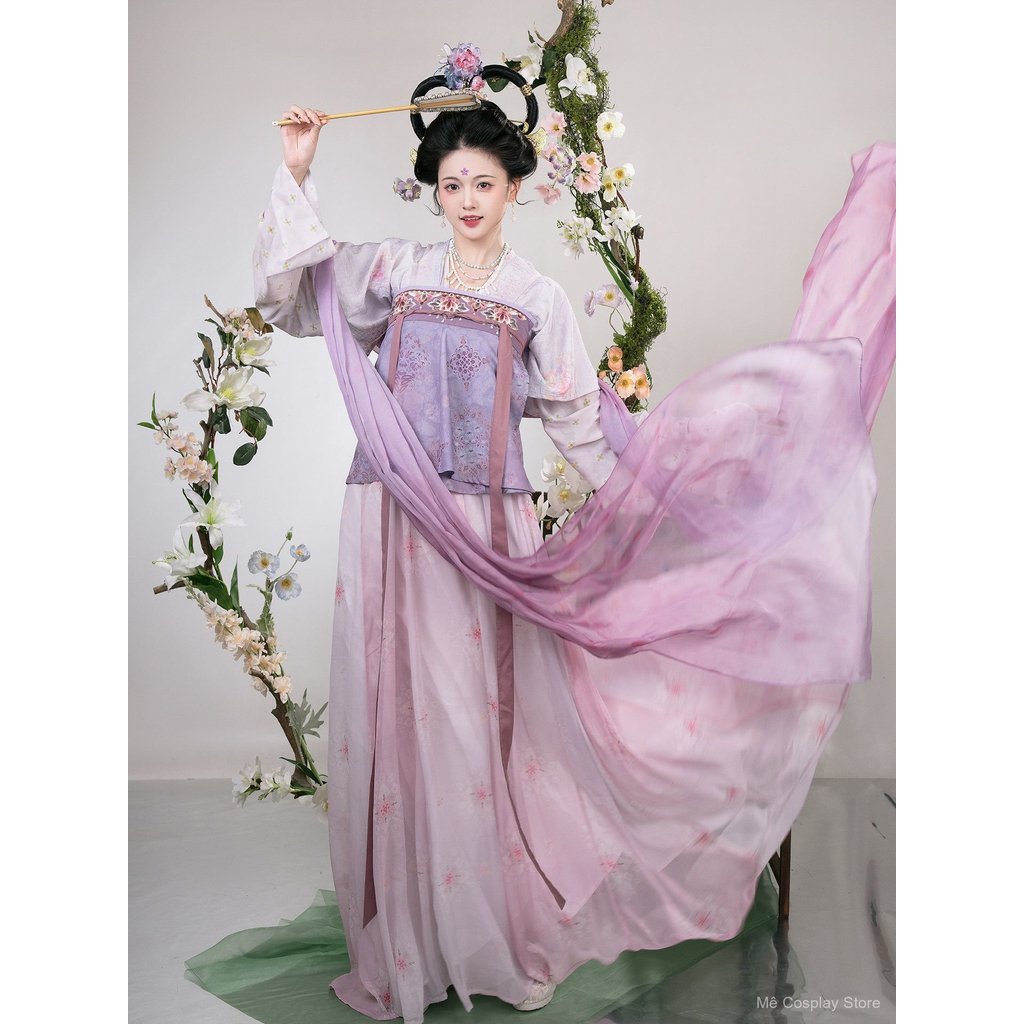 Han phuc nu sinh co dien, ao dai tho hoa van, chan vay eo, bo trang phuc mua xuan he, dep, thoai mai