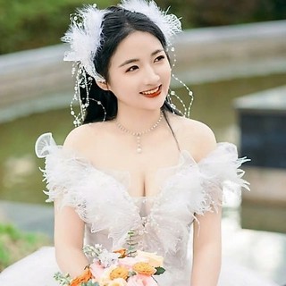 Cài tóc cô dâu xinh, bờm cài đá