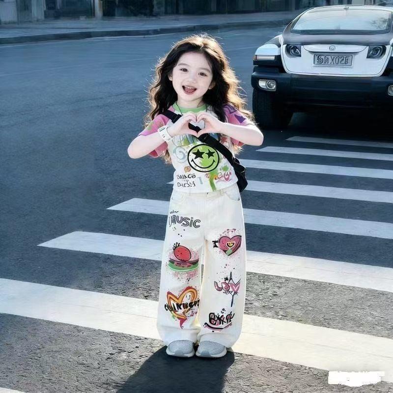 [Mặc nhỏ dễ thương] 2026 Phù hợp với mọi trận đấu Mùa hè Bộ đồ Graffiti Bầu không khí ngọt ngào Bộ đ