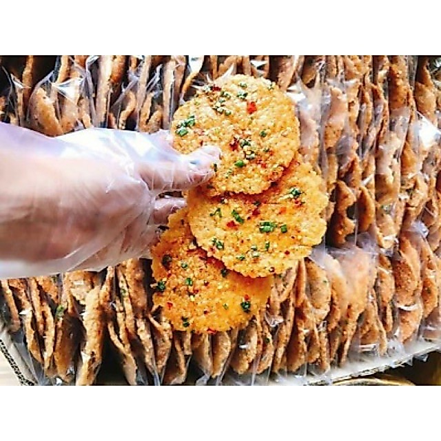 Cơm cháy nước mắm