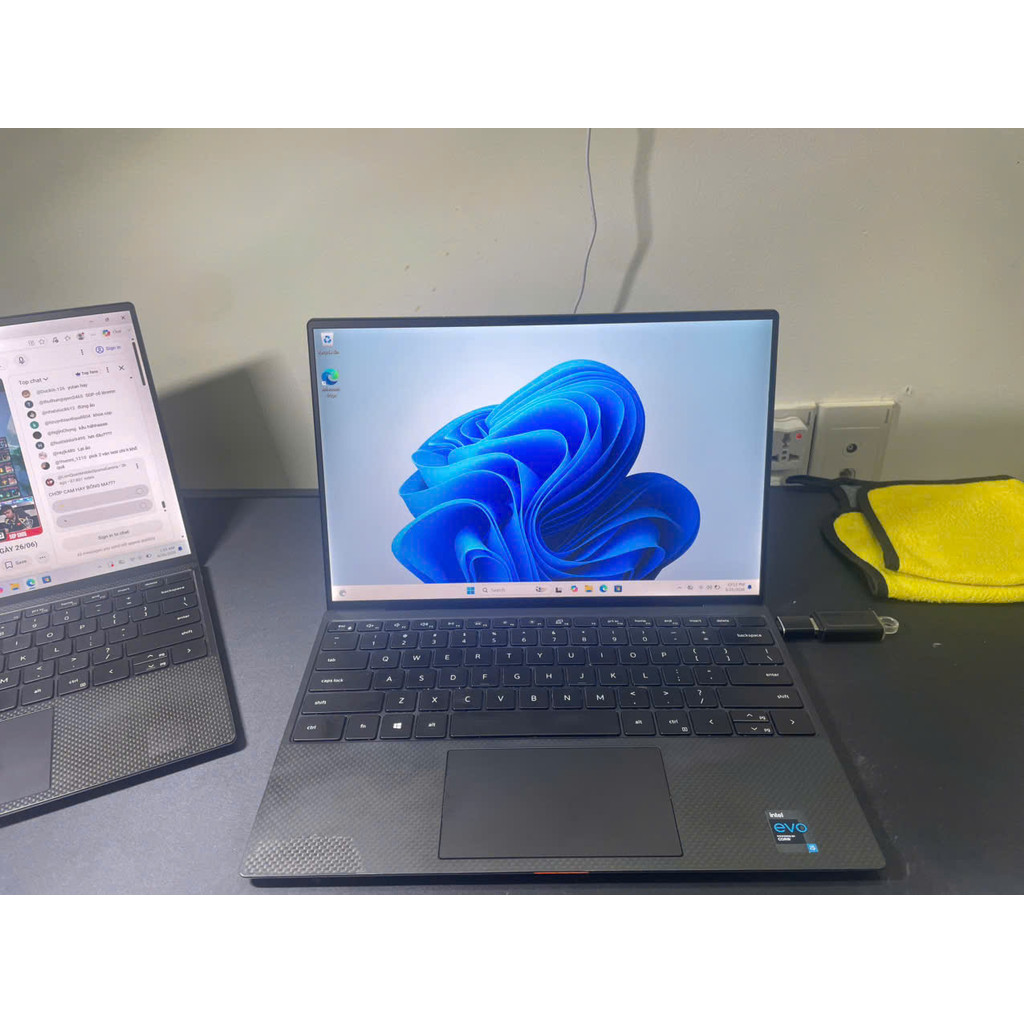 Laptop Cũ DELL XPS 9310 - I5-1135G7 - 16GB RAM - 256GB SSD - 13"FHD+