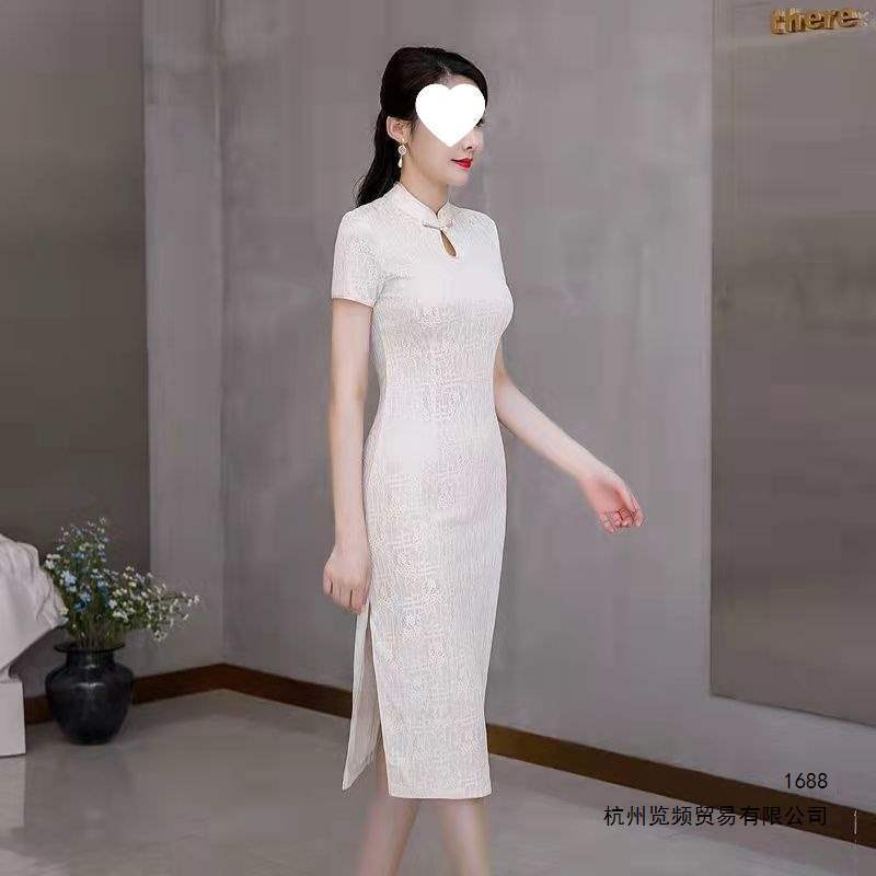 Sườn xám cho nữ Mẫu mới Sườn xám phong cách hiện đại trẻ trung, Váy sườn xám, Sườn xám dài vừa phải