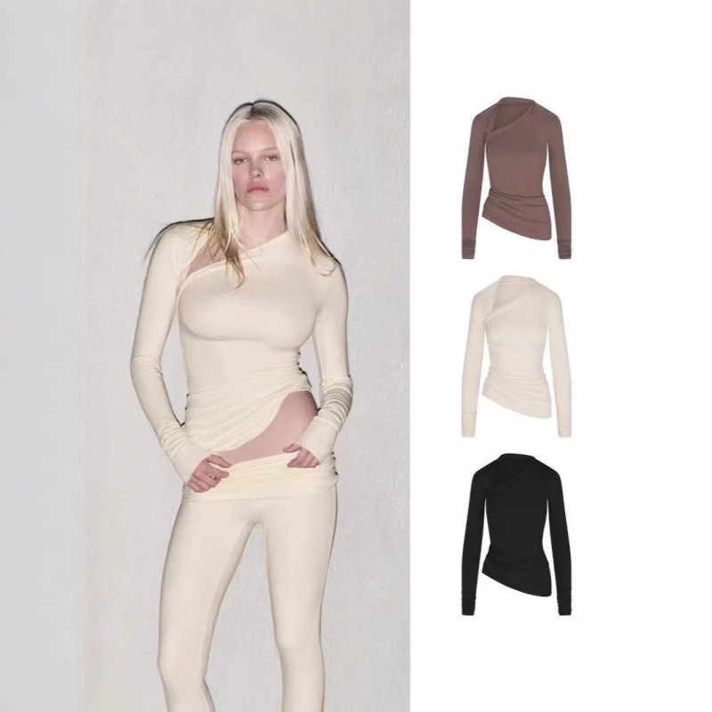 Skims Kardashian CLOUDASYMMETRICLONGSLEEVETOP Asymmetrical long-sleeve suit