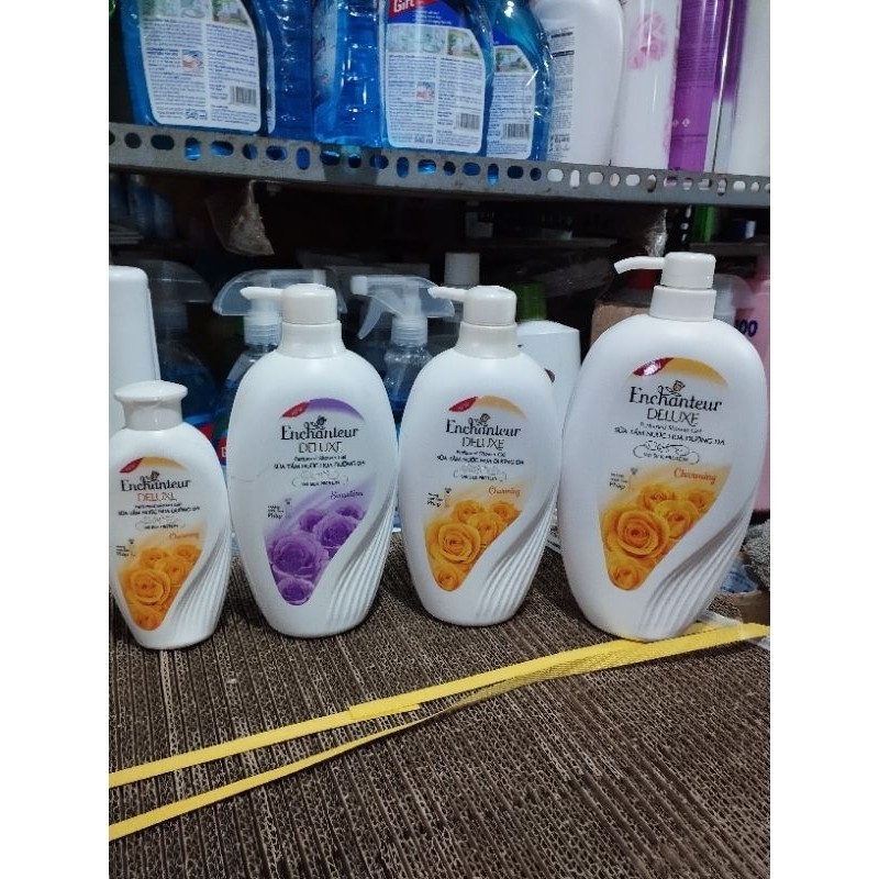 Sữa tắm Enchanteur 900g
