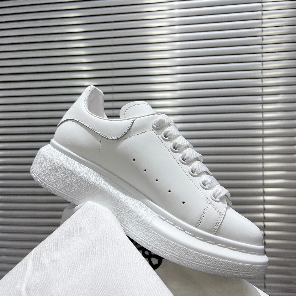 Giày da trắng ALEXANDER MCQUEEN Alexander McQueen, đế chống trượt, cổ điển, mềm mại và thoải mái, dà