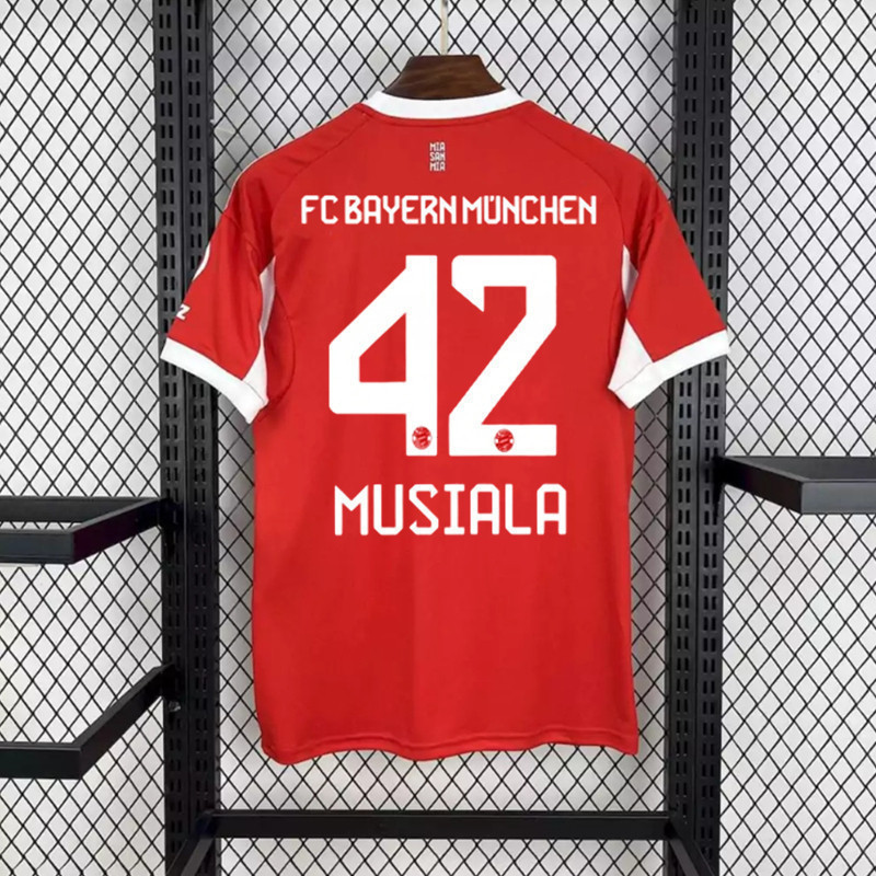 2025 2026 Bayern Munich Home Soccer Jersey Phiên bản quạt Áo bóng đá nam