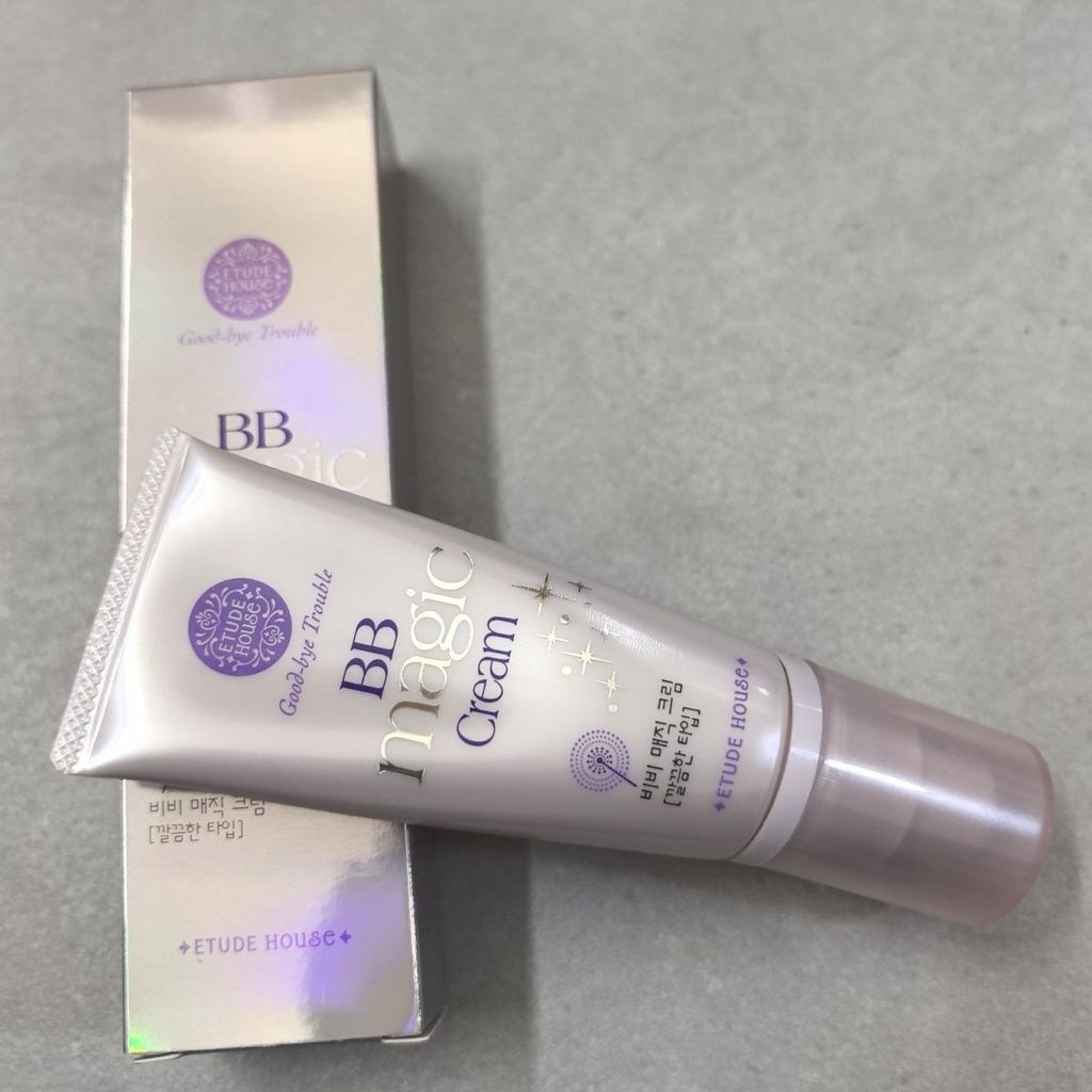 Giảm giá ~ ETUDE HOUSE ETUDE HOUSE ETUDE HOUSE Magic Multi-Effect BB Cream 35ml Dưỡng ẩm / Làm mới w