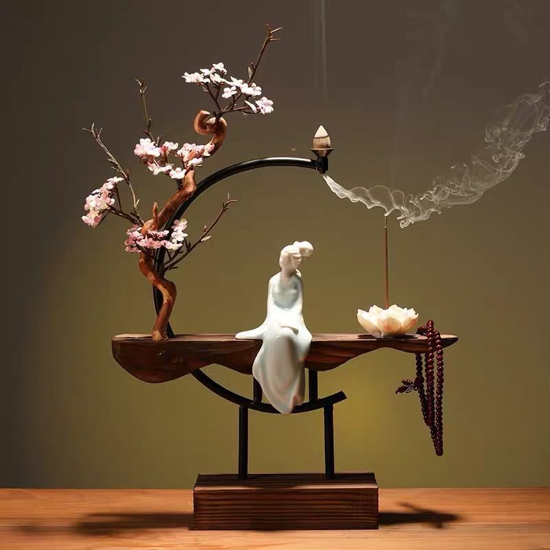 Thác Khói Trầm Hương Đào Hoa Nguyệt Hạ Gốm Đức Hóa Thủ Công | KCRAFT - World of scents