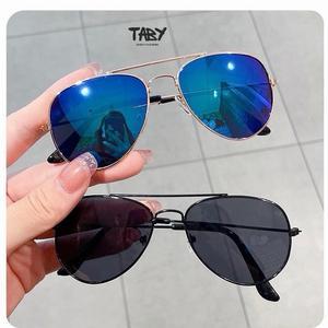 KINH16 Kính râm phong cách cho bé trai bé gái 2-7 tuổi Taby Kids