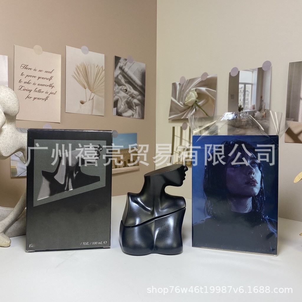 Nước Hoa Trắng Bili Vàng Cùng Tên 100ML Đỏ Alicia No. Số 3 Alicia Đen 2