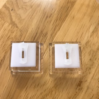 Đế trưng bày nhẫn size 3x3x2cm