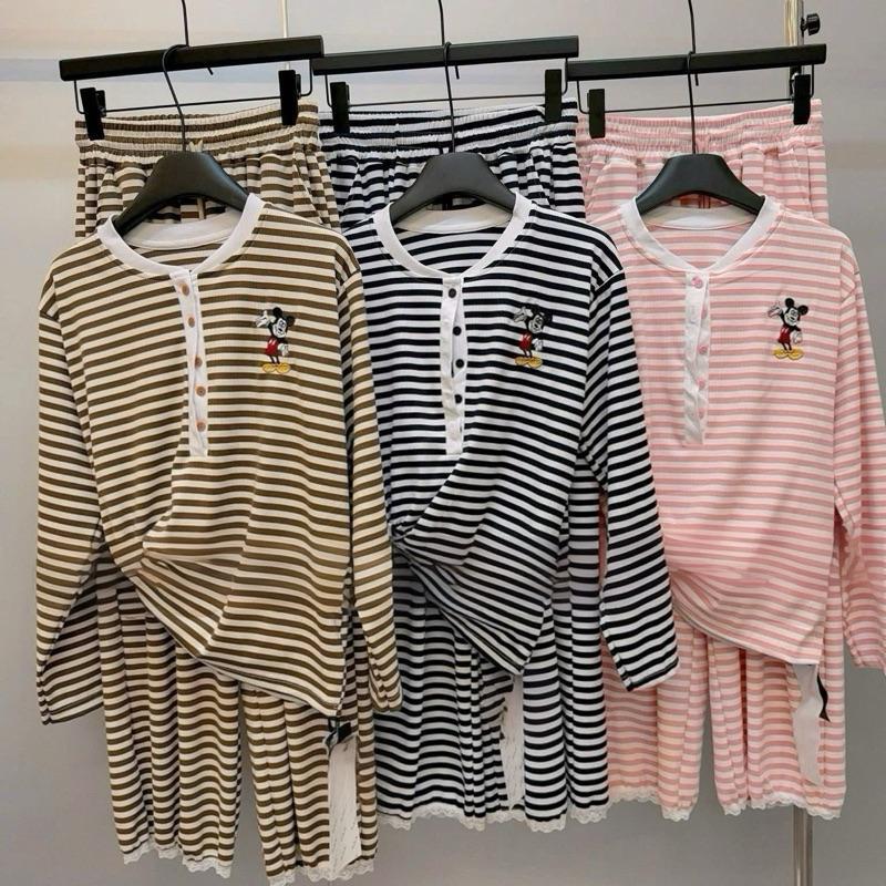 (HÀNG ĐẸP) Bộ Đồ tay dài quần dài nữ thêu mickey phối nút quần dài mix ren cách điệu