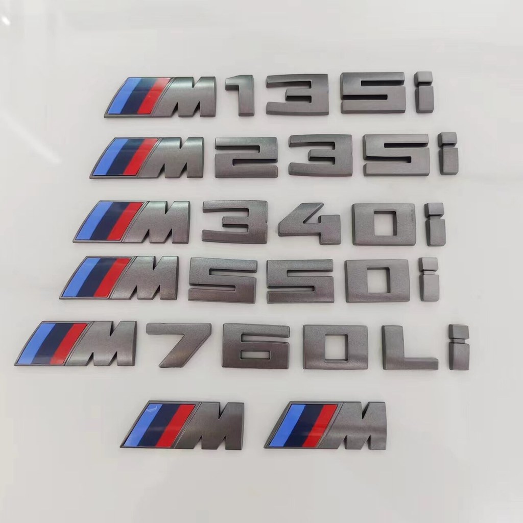 Thích hợp cho logo xe BMW Màu xám titan sửa đổi M760Li M135i M240i M530i M550i Logo đuôi sau