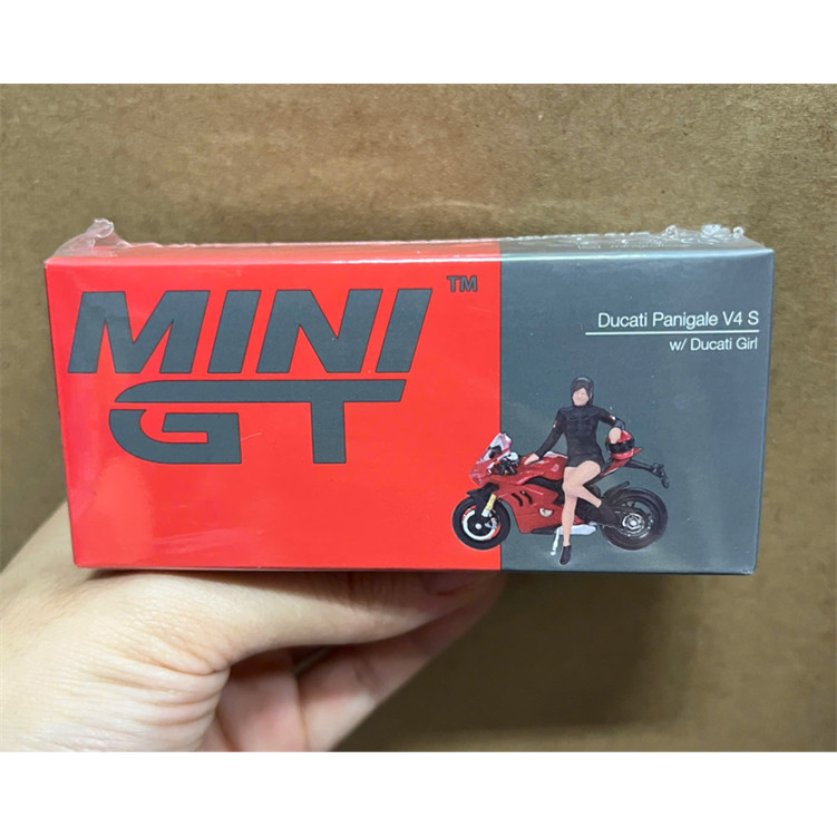 MiniGT Ducati Panigale V4S w/ Ducati Girl 1:64 cho bé từ 14 tuổi