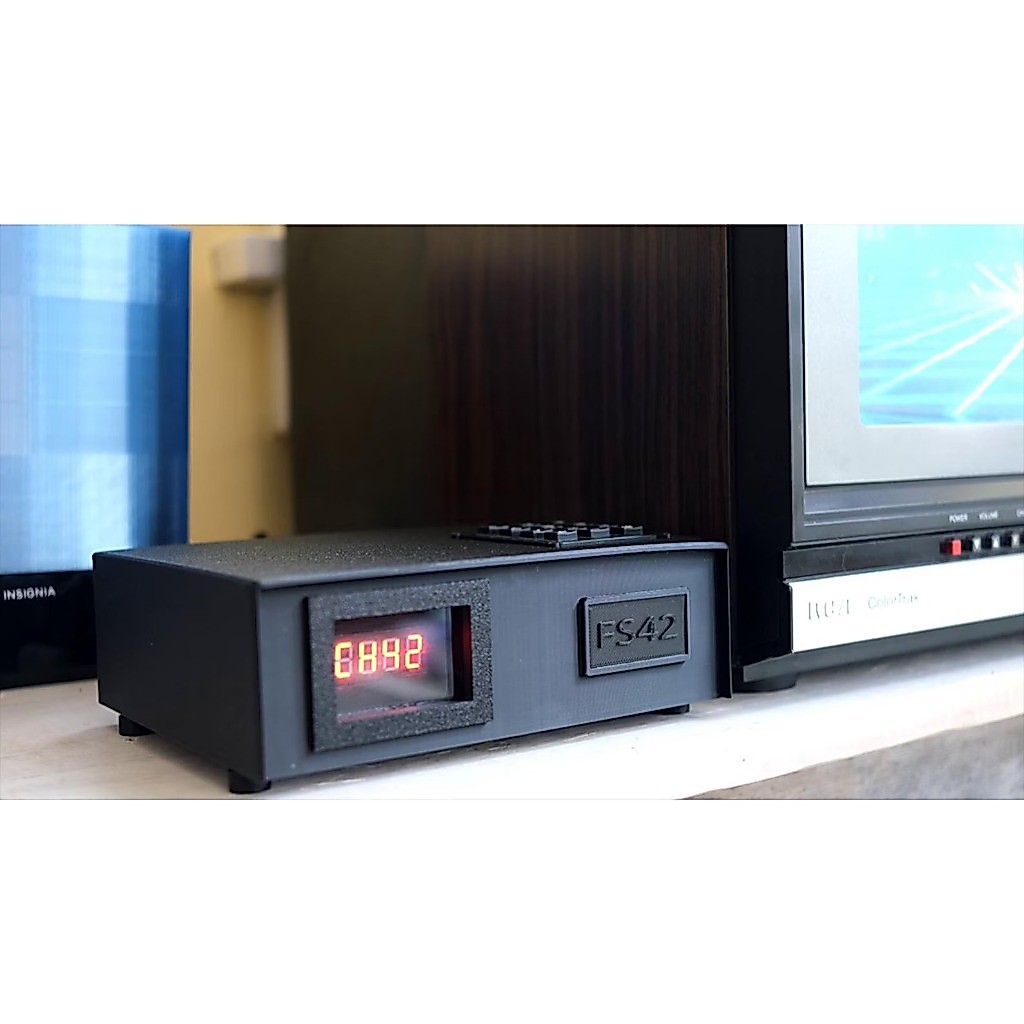 Cable box replica to house a Raspberry Pi