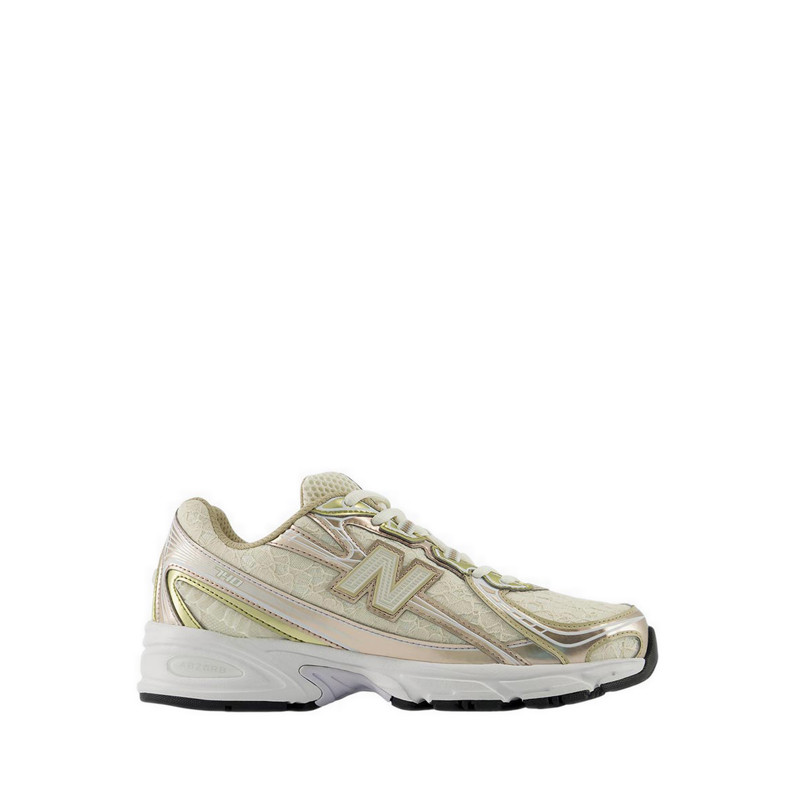 Giày New Balance 740 Women Classic - White