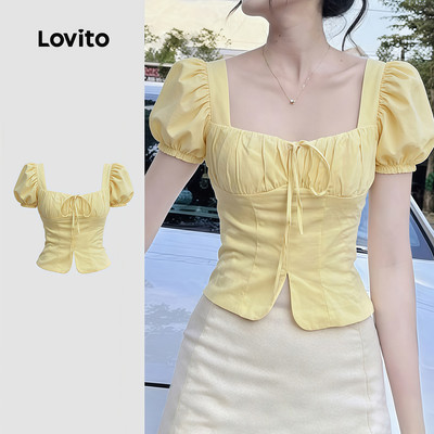 (Phong cách thường ngày) Lovito Áo kiểu nữ mùa xuân/hè màu vàng dáng thường có dây buộc xếp ly chất liệu ren LK4ED1330