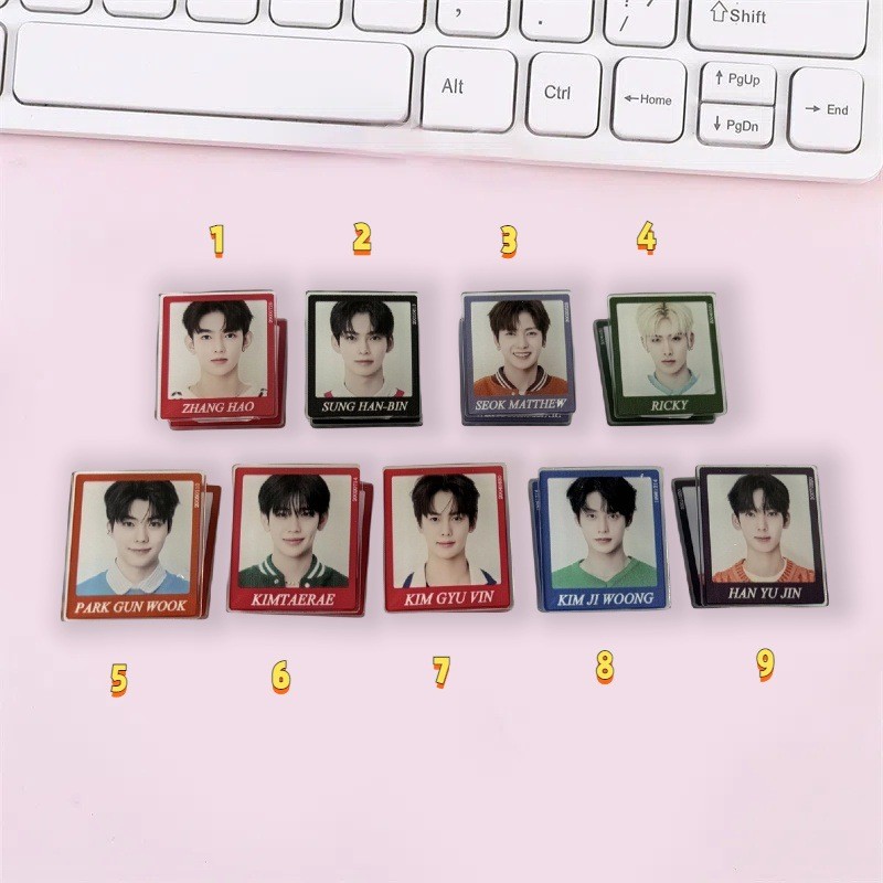 ZEROBASEONE ZEROBASEONE Kim Ji-sung Han Bin Shen Quan-sharp Kim Kui Bin Acrylic Star PP Clip 045