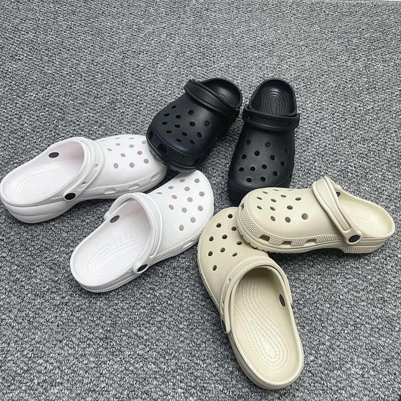 00VS New Cloud Hole Shoes for Women, Summer Outdoor Thick-Soled Beach Shoes, Casual Non-Slip Closed-