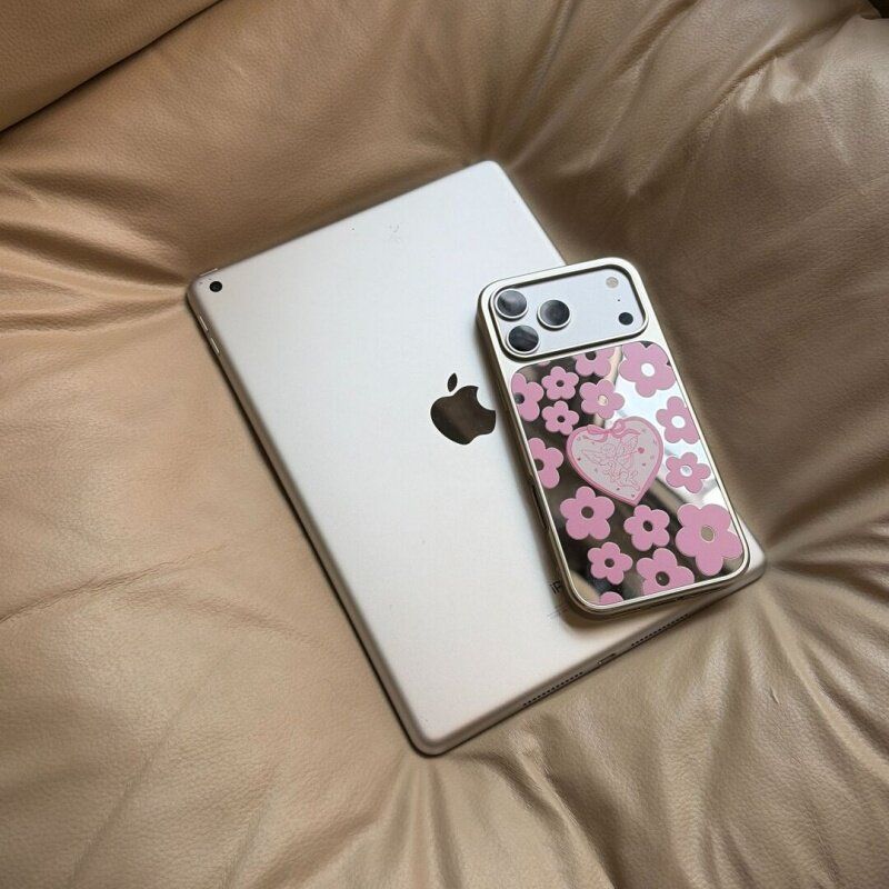 Phong Cách Độc Đáo Retro Hoa Cupid Mạ Điện Gương Bạc Thích Hợp Cho iPhone1 8.9