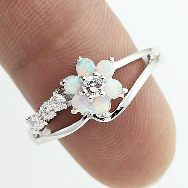Hình Hoa Tổng Hợp Opal Nhẫn Nữ Ánh Sáng Sang Trọng Trong Suốt Opal Niche Tất Cả Trận Đấu Chỉ Số Nhẫn