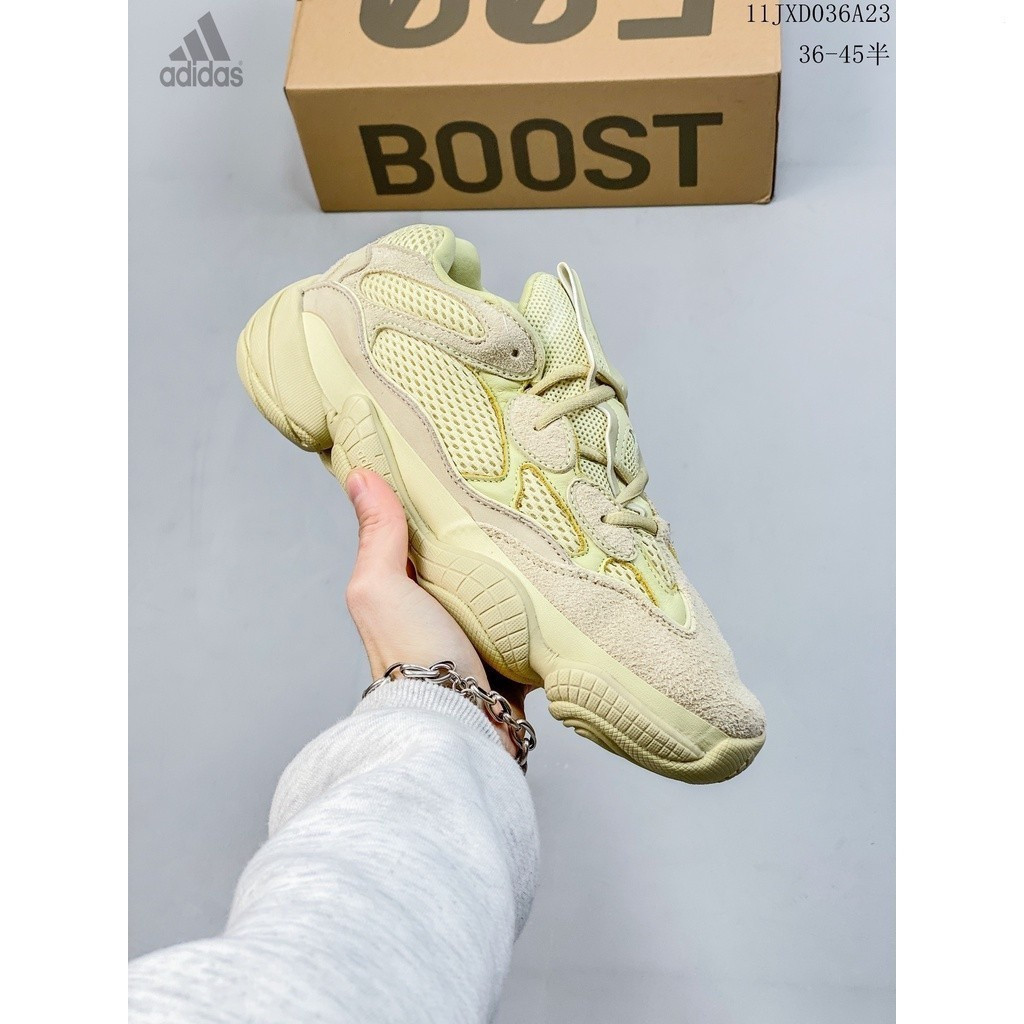 Giày thể thao Yeezy 500, đế dày chống trượt, thiết kế cổ điển.