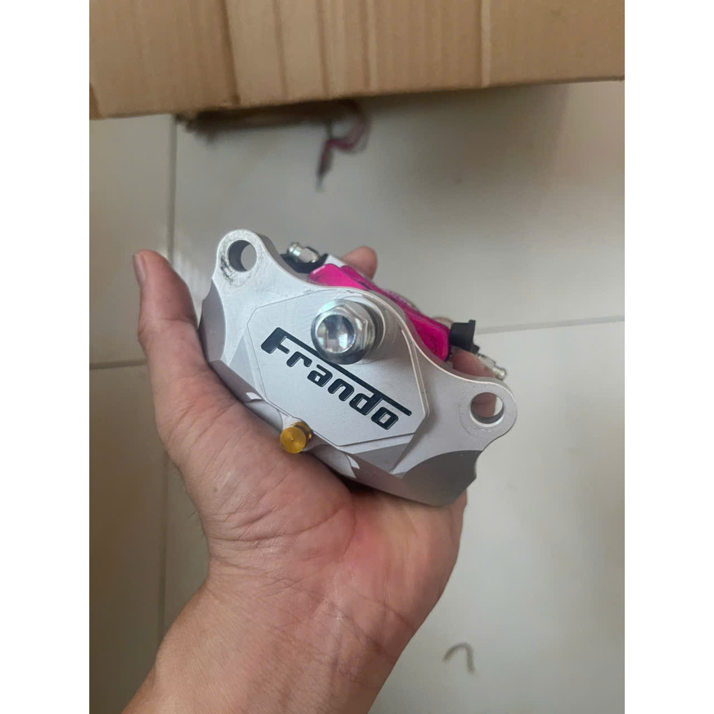 ( Hàng cũ ) Heo dầu frando 2 Pis trầy xước nhẹ như mới ARM Racing-Nhi