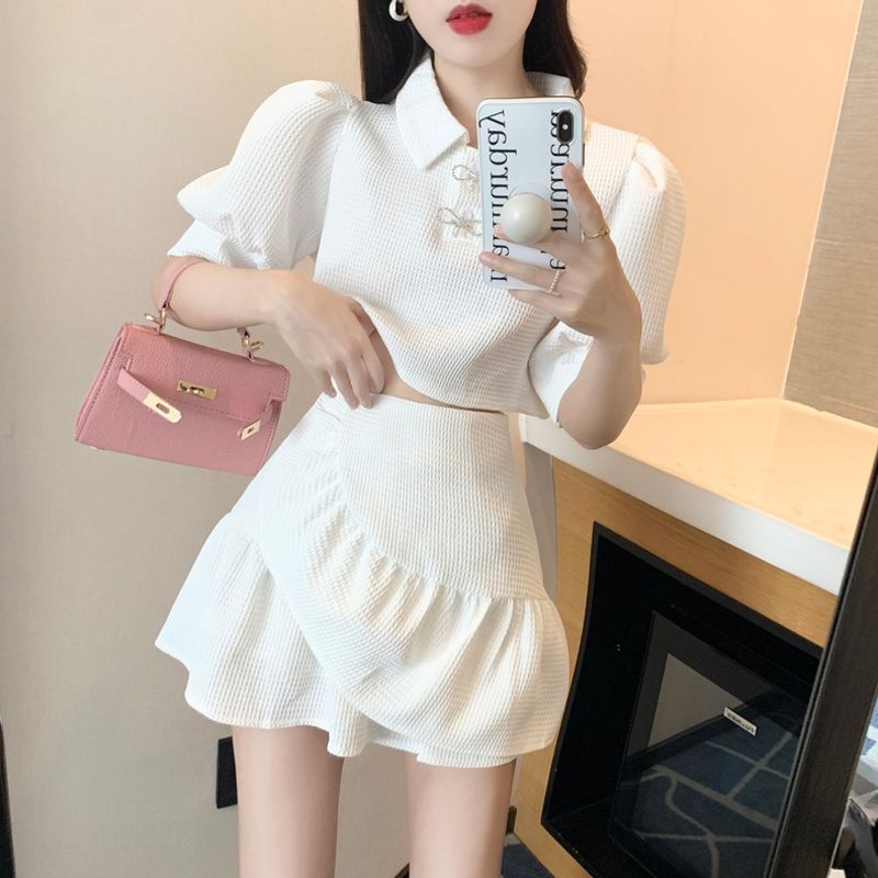 Set Đồ Nữ Sang Chảnh Áo tay phồng phong cách Chanel và chân váy ngắn xếp bèo