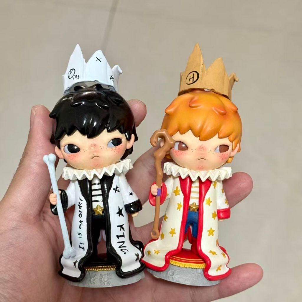Popmart Hirono Rose King Hoàng tử bé HIRONO