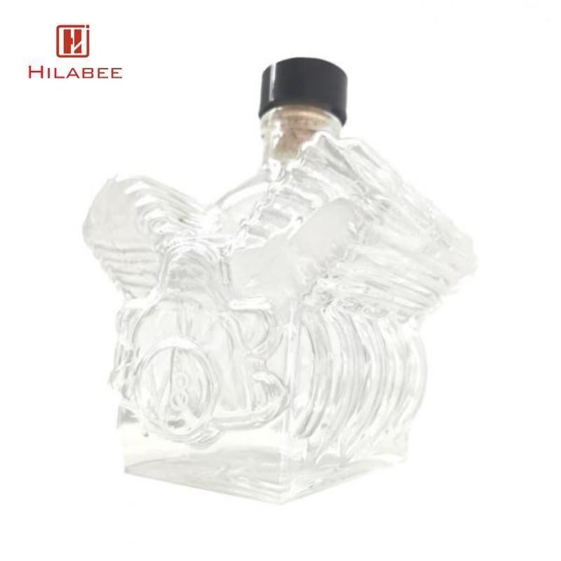 Bình đựng rượu whisky hình động cơ V8 cho rượu Vodka Bourbon