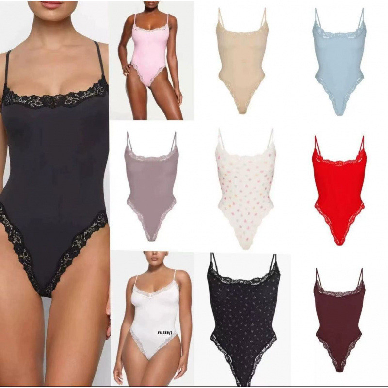 Skims Kardashian blogger's same style FITSEVERYBODY Lace-trimmed camisole jumpsuit