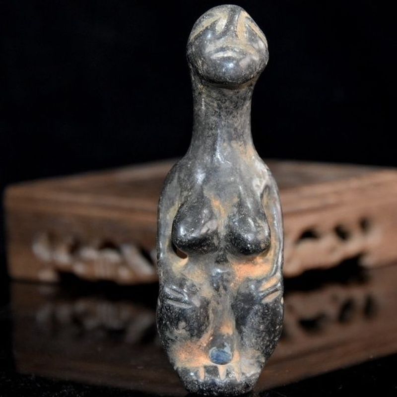 Countryside Meet the Elderly Collection Old Meteorite Red Mountain Culture Culture Play Red Mountain