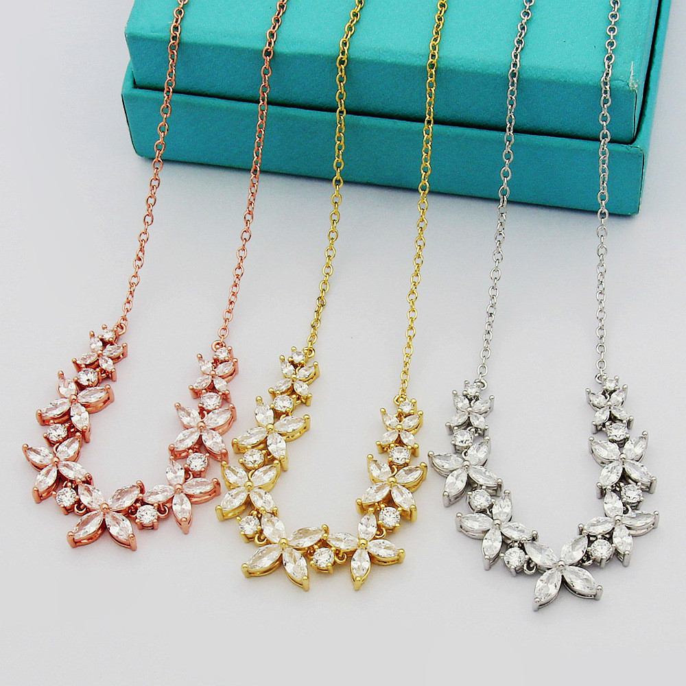3XIH t Mother Horse Eye Necklace7Full four-leaf clover necklace with floral diamonds and four-leaf d