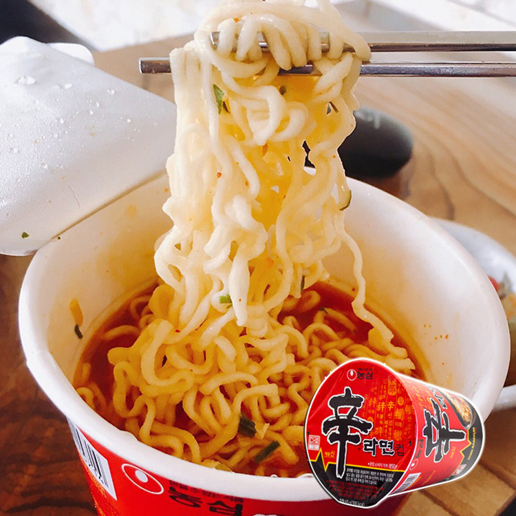 Hàng sẵn có Giao hàng tức thì Shin Ramen Cup Mì ăn liền Bát Mì Nongshim Shin Ramen Cốc nhỏ Mì ăn liề