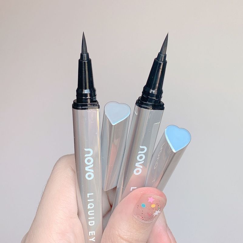NOVO LueEyeliner Bền Dizzy Chống Mồ Hôi Bút Gel Chống Thấm Nước Cos Làm Trắng Da