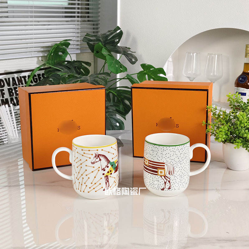 VTHP Exquisite bone china couple's coffee cup, afternoon tea cup, birthday gift for friends, housewa