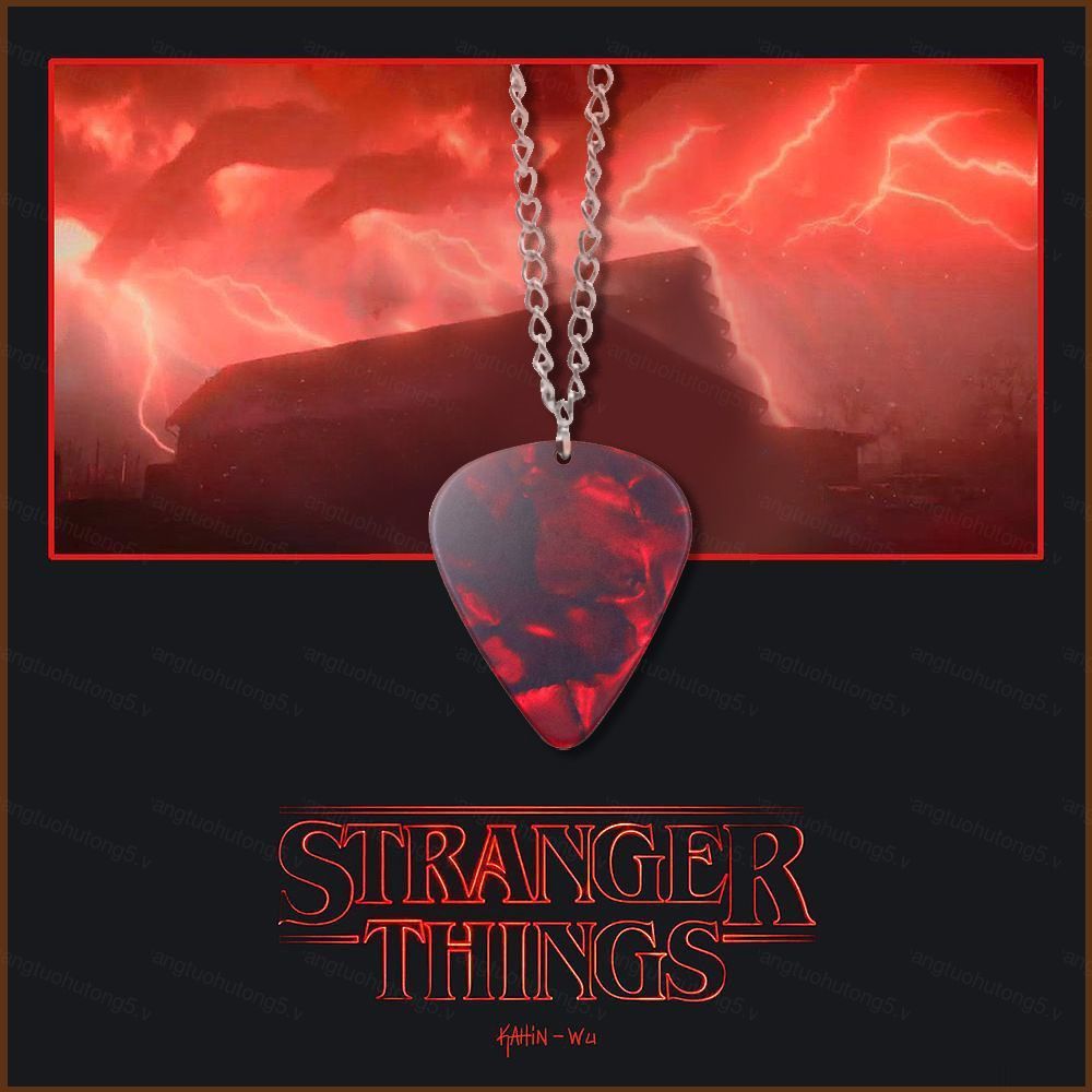 HT5 Stranger Things Season 4 Eddie Munson Guitar chọn vòng cổ trái tim đen đỏ mặt dây chuyền TH5