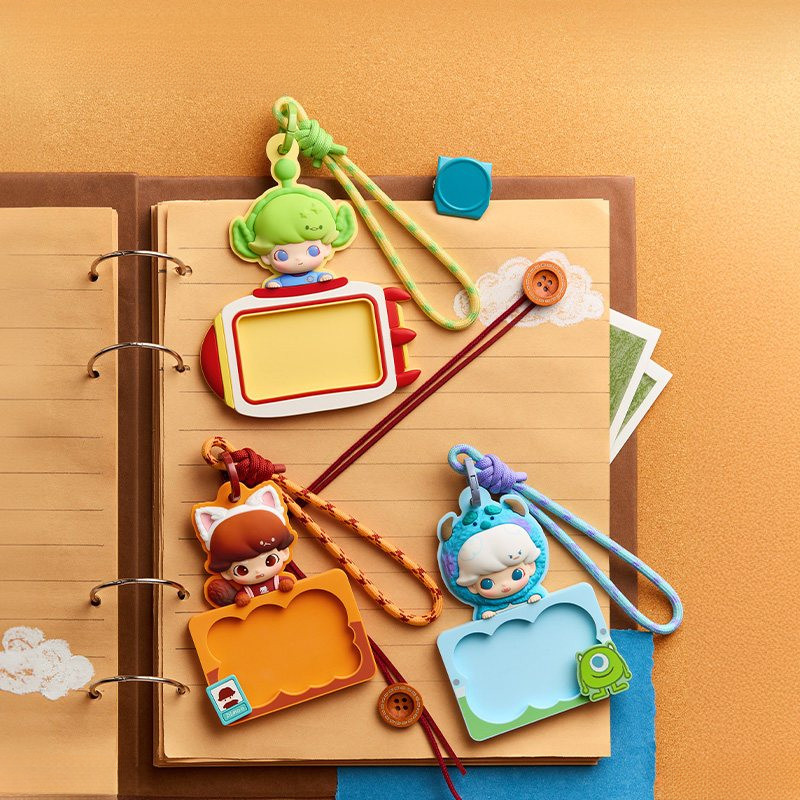 POPMART DIMOO THẾ GIỚI x Hộp đựng thẻ PIXAR Hộp mù Quà tặng Woody Lotso Sulley Remy Buzz Lightyear O