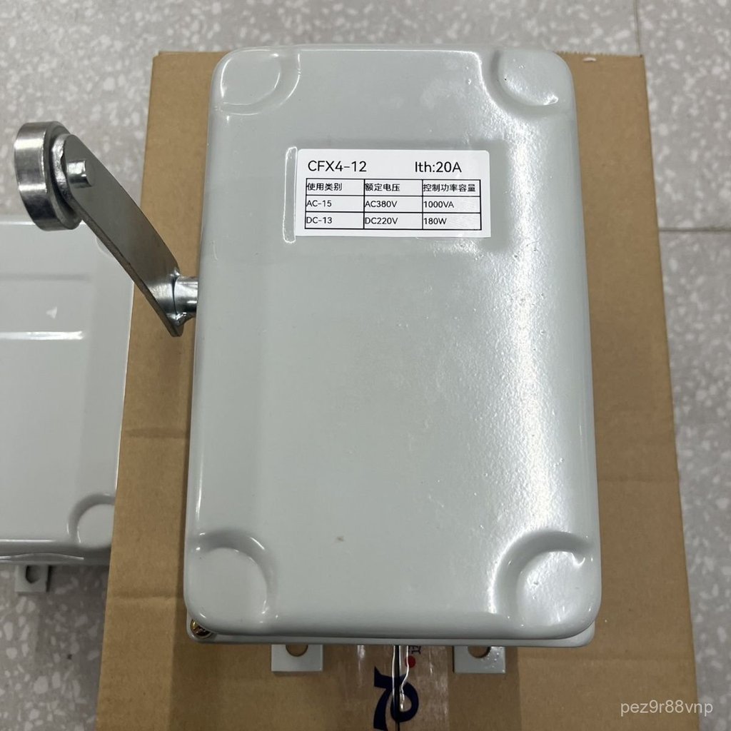 Công tắc hành trình LX4-11/12/31/32 con lăn giới hạn búa tạ vỏ sắt tay đòn dài CFX4-11 bán chạy