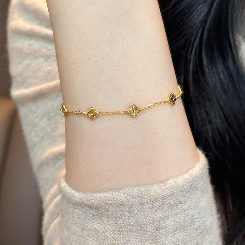 Vòng tay thép titan mạ vàng, phong cách hiện đại, phù hợp nữ