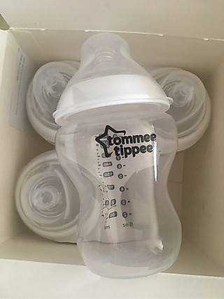 Bình sữa Tommee Tippee 260ml 0mth+