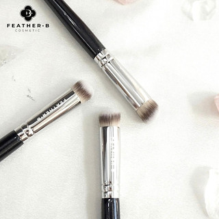 Cọ che khuyết điểm Feather B M270s
