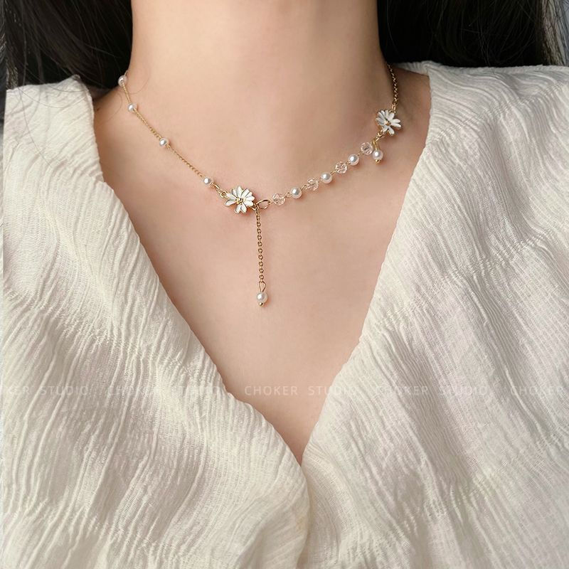 Daisy design chokerpp New niche style for young women simple forest-style collarbone necklace tq Flo