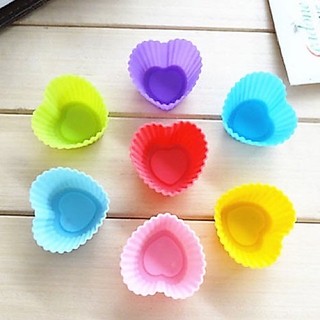 Khuôn silicon trái trái Tim 7cm( Màu ngẫu nhiên )