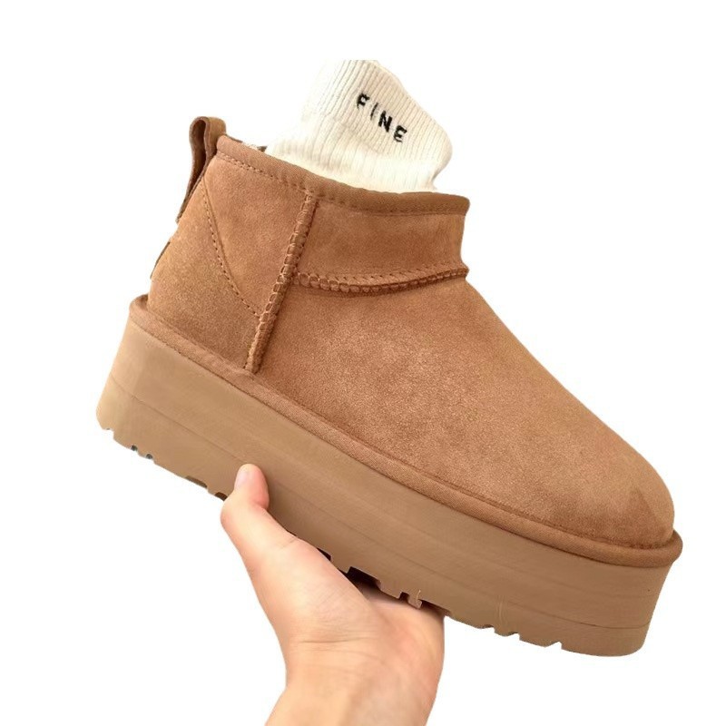Giày Bốt Tuyết UGG Nữ - Da Cừu Đế Dày