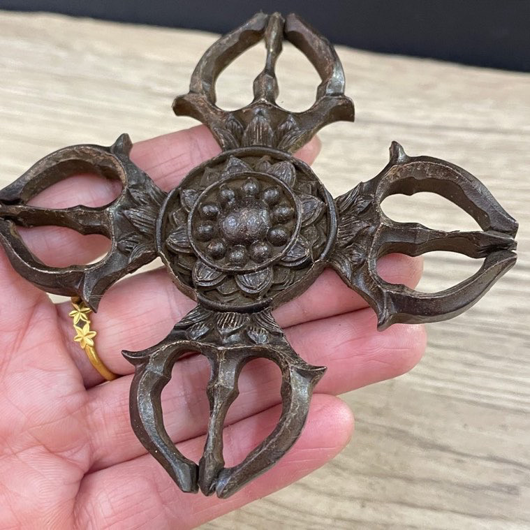 Tang Mi Dong Mi Mantra Zong Ma Kết Pestle Retro Tây Tạng Tang Mi Dong Mi Ma Kết Pestle Vajra Cross P